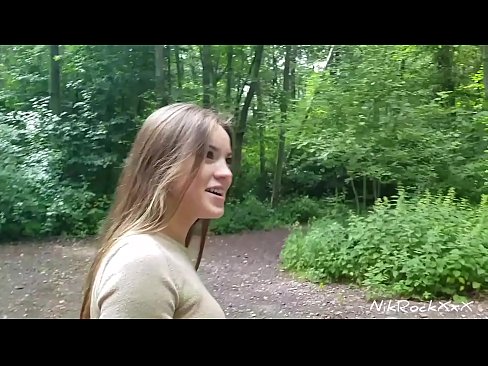 ❤️ Ik stelde Evelina foar dat wy op in iepenbier plak neuke! Se sei ja. Dan ik neukte har yn 'e kont en cum yn har mûle. Doe pikte se harsels. ☑  Seks by wy ❌️