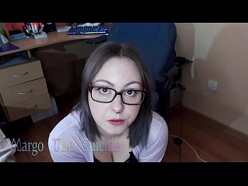 ❤️ Sexy famke mei bril sûget dildo djip op kamera ☑  Seks by wy ❌️